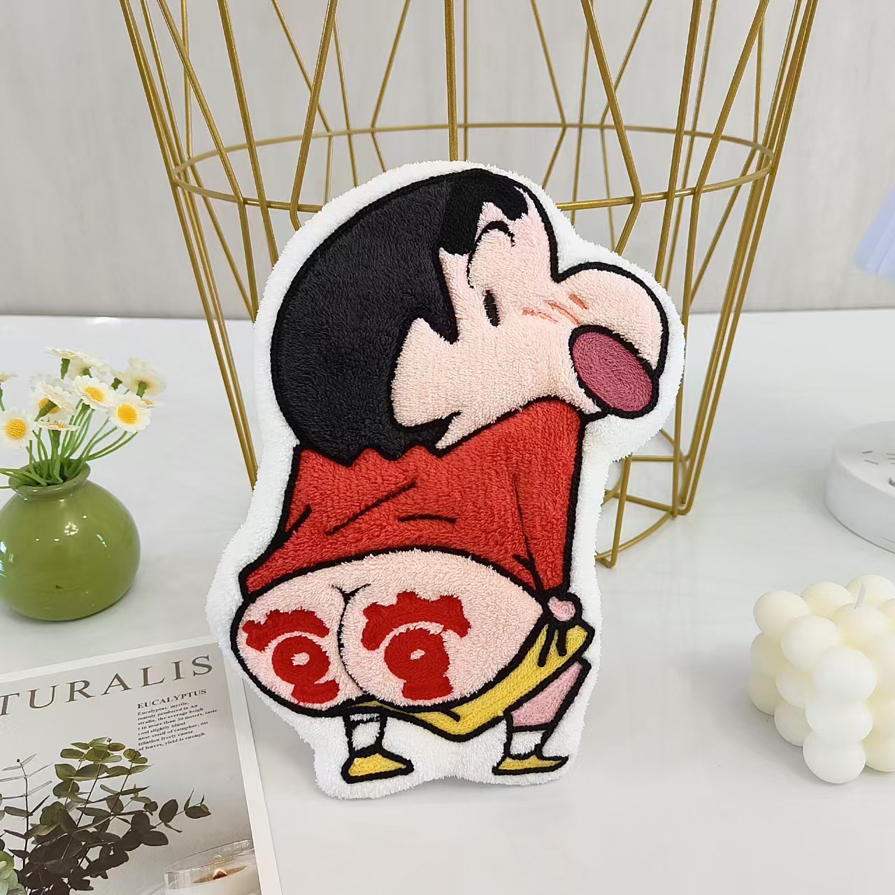 New Crayon Shin-chan Anime Car - đánh giá và giá Home Goods Bathroom